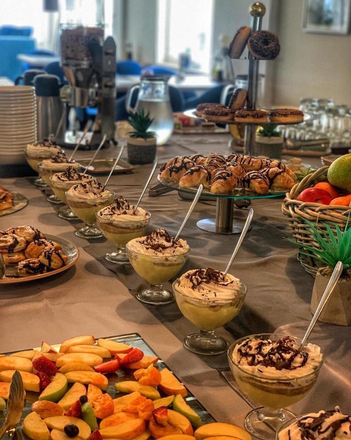 Montebay Perla Hotel Prčanj Kültér fotó